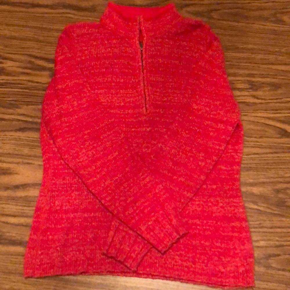 Woolrich large 1/2 zip sweater. Worn once!